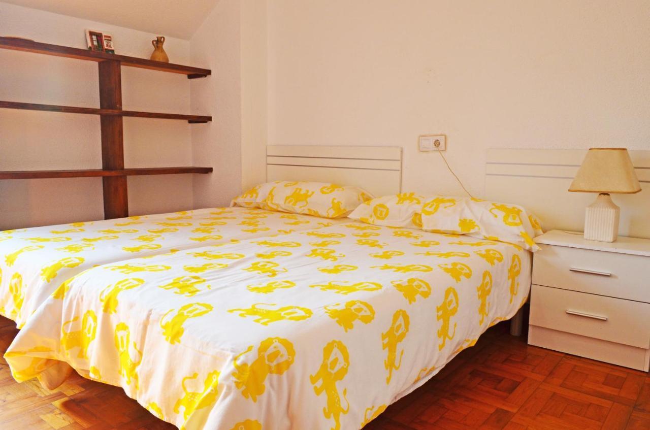 Apartamento El Corro: Con Parking En Pleno Centro De 柯米拉斯 外观 照片